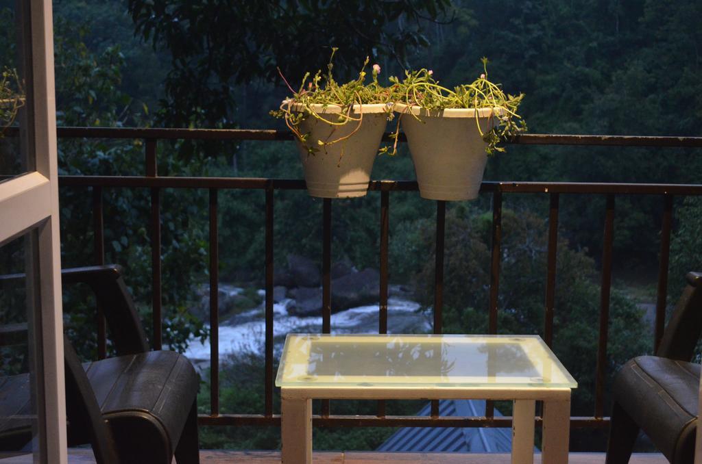 Moselberg Riverside Cottages 무나르 외부 사진